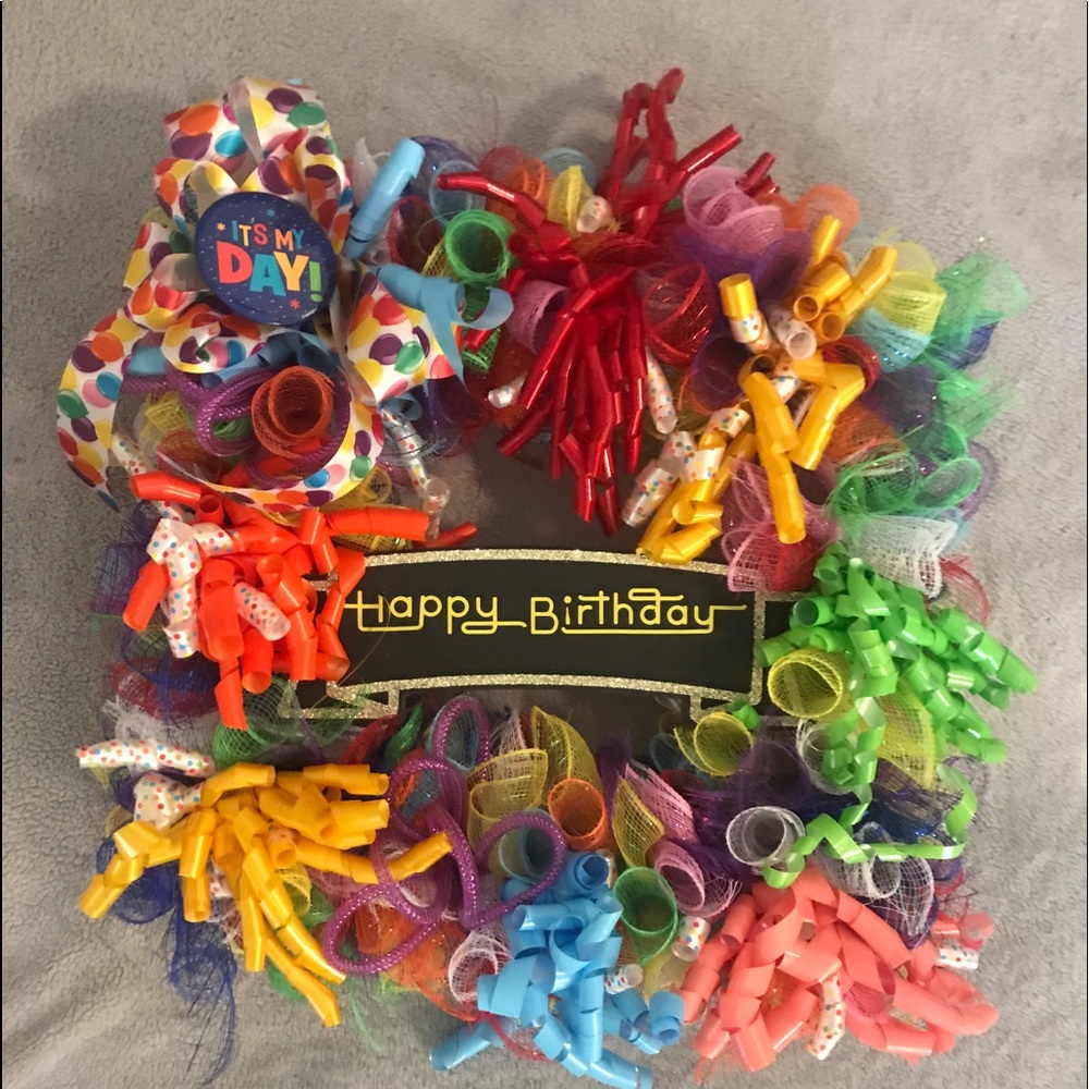 Happy Birthday Wreath